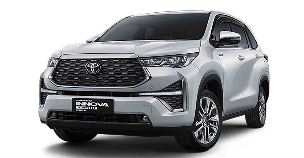 innova-hybrid-zenix-ev--toyota